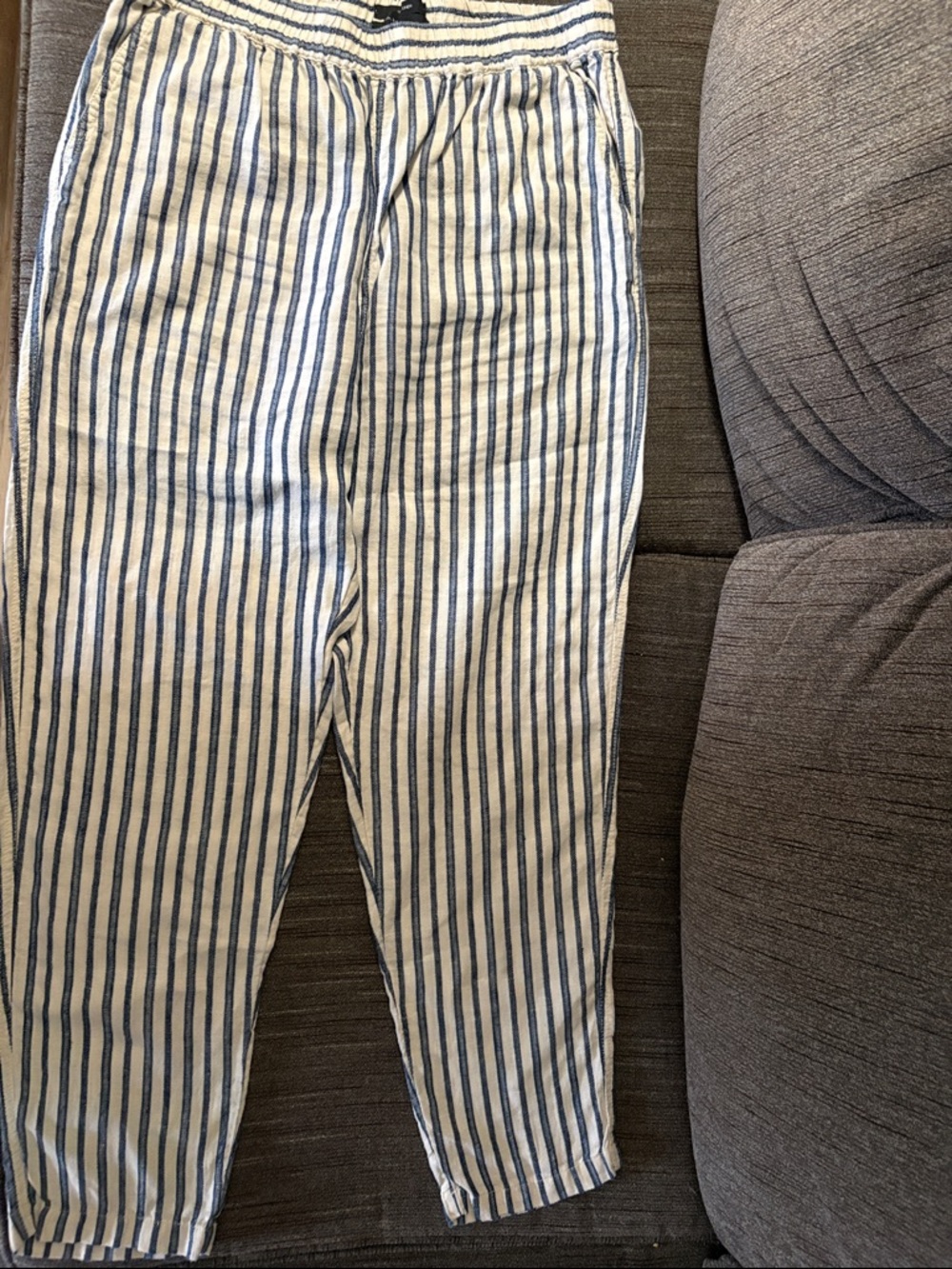 Tahari Blue and White Striped Women’s Joggers